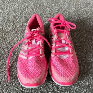 Adidas Climacool tennis shoe